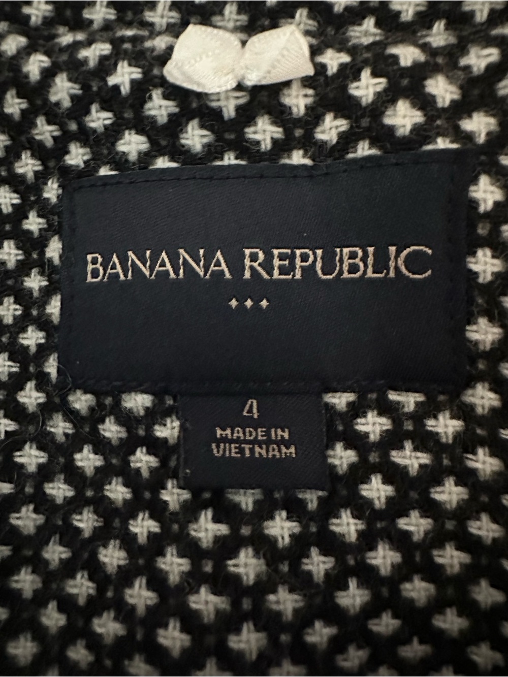 Banana Republic Black & White Cropped Jacket Size 4 Work Office Event Evening - Picture 11 of 11